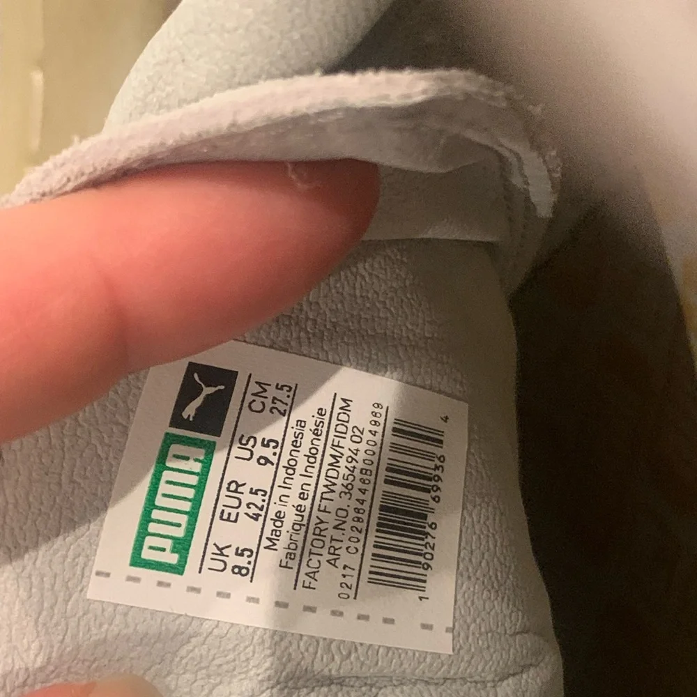 PUMA Off White Suede Leather Classic Shoes Sneakers Women